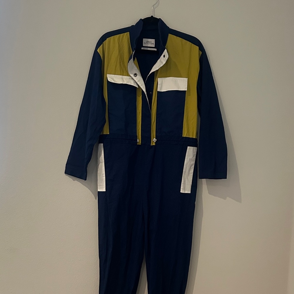 Urban Outfitters Ari Colorblock Jumpsuit - Picture 4 of 5